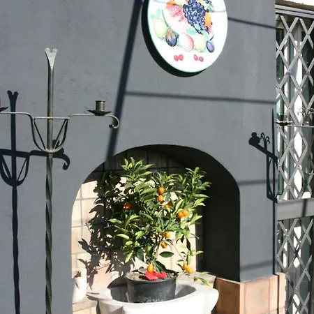 Bed & Breakfast La Petite Maison Catania