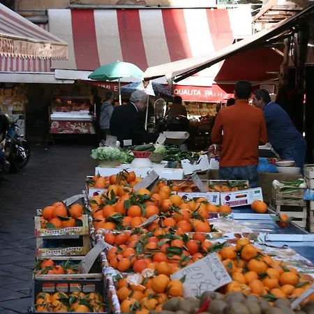 La Petite Maison Bed & Breakfast Catania