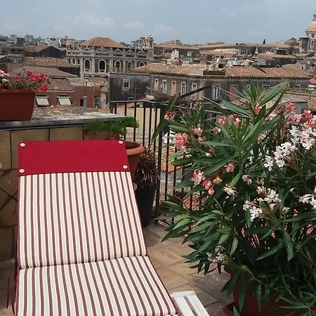La Petite Maison Bed & Breakfast